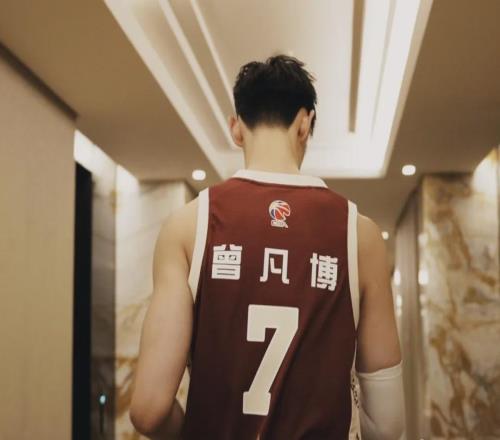 拒绝合同!大门关闭!再见了,曾凡博