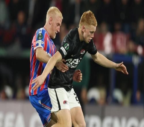 荷媒：利物浦有意阿爾克馬爾新星斯密特，斯洛特對其很欣賞