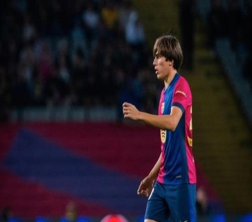 斯基拉：科莫已談妥昆卡，球員決定不續約巴薩無法影響交易