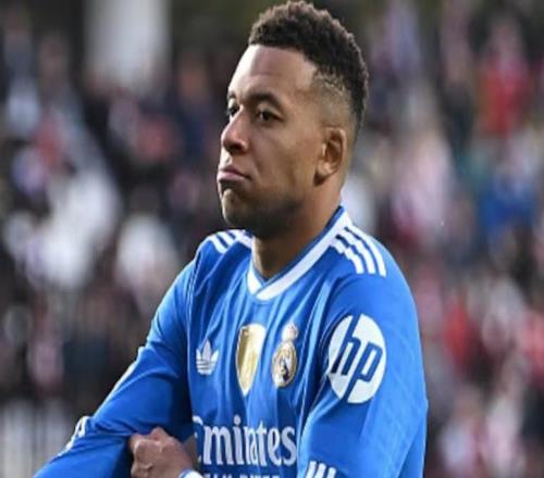 姆巴佩：在皇馬不贏球就會(huì)被指責(zé)，我們想贏得今年所有冠軍