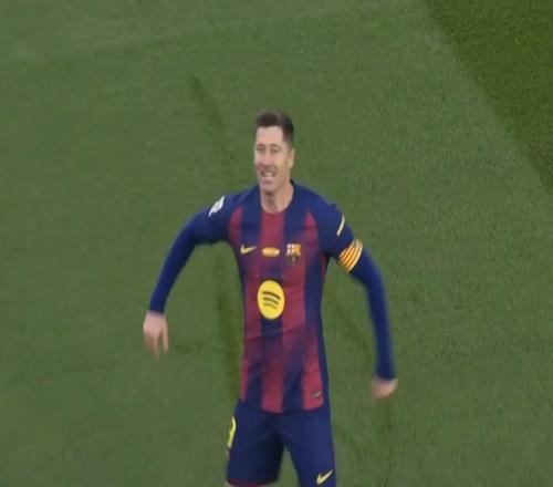 開場4分鍾破門，萊萬打入巴薩回歸諾坎普的首粒進球