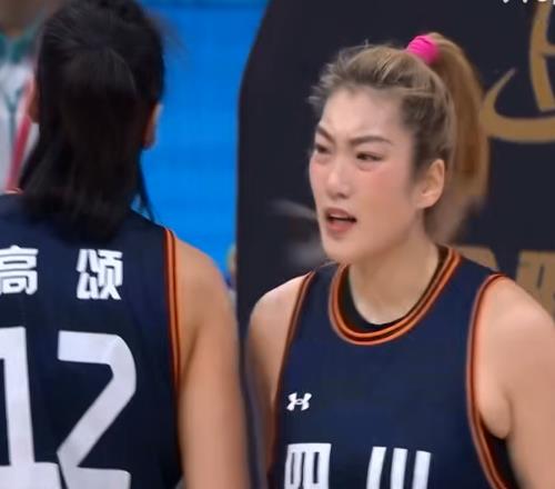 付政浩:四川女篮丢冠,有一些事超出比赛范畴,张远平感到寒心