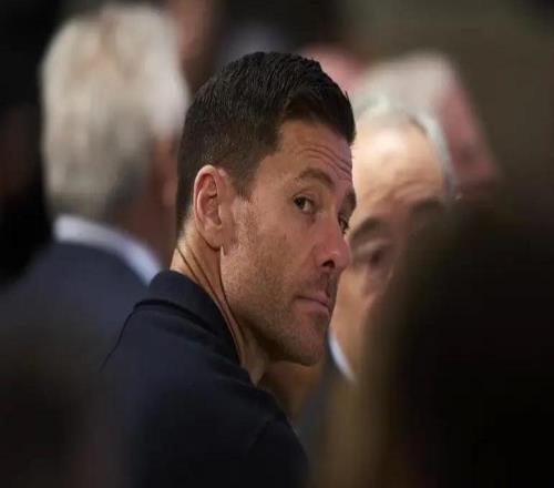 TA：阿隆索世俱杯期間曾進行釣魚測試，發現更衣室有人泄密