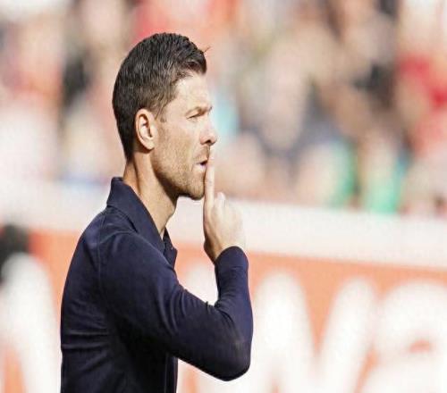 熊皇選擇曝光，四方受益！英超三豪門爭奪，皇馬或?qū)⒊勺畲筅A家