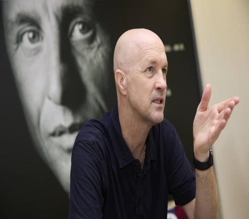 小克魯伊夫：巴薩必須要保持冷靜，我並不擔心他們的表現