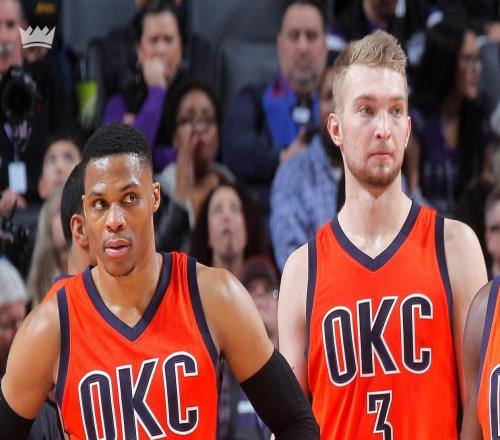 从4700万顶薪,到330万底薪!NBA退步最快球星,你确实该退役了