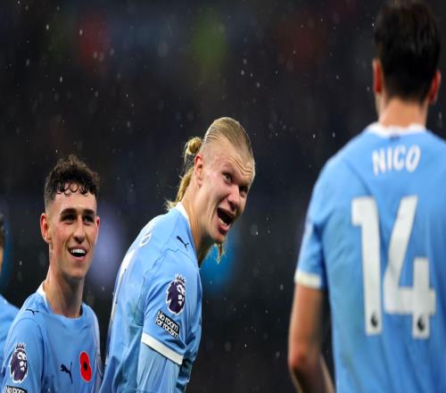 30！巔峰對決完勝死敵名帥千場裏程碑12.1億豪門4連勝升至第二