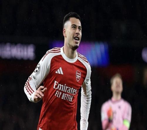 福將，馬丁內(nèi)利進(jìn)球的50場比賽中阿森納保持不敗