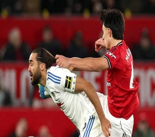 名記：英足總駁回曼聯對利馬紅牌上訴原因的是“非明顯錯誤”