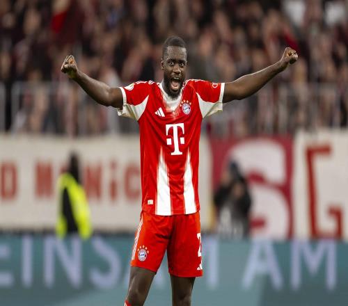 官方：於帕梅卡諾與拜仁續約至2030年