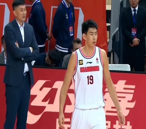 加盟广东队成首选男篮内线国手正式确定,CBA第一豪门惨遭截胡