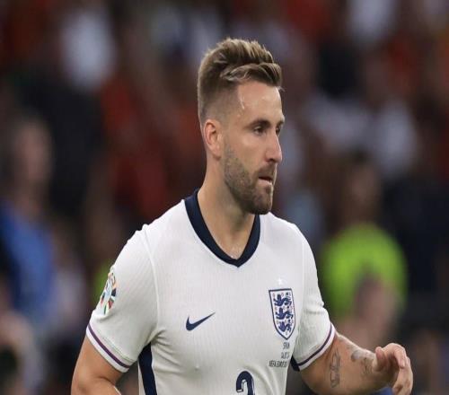 太陽報(bào)：曼聯(lián)對(duì)英格蘭隊(duì)主帥圖赫爾不招盧克肖感到困惑