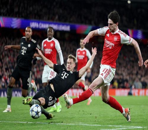 就差冠軍！槍手十年首勝拜仁領跑歐冠，教授之後的最強陣容現世