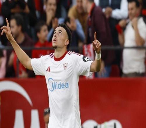 英媒：利兹联、伯恩茅斯与桑德兰希望签下鲁文巴尔加斯