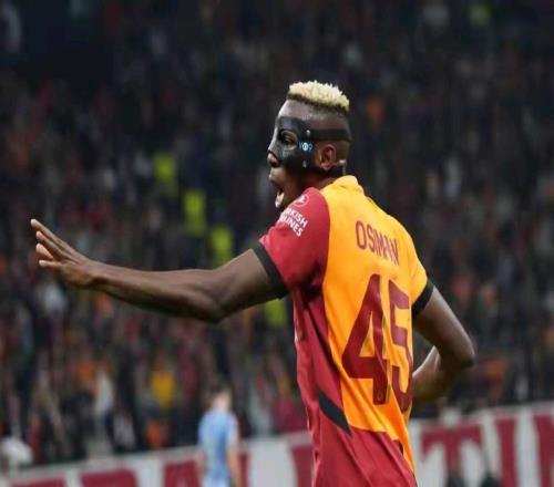 奧斯梅恩戴帽君臨阿姆斯特丹，數據之王閃耀歐冠