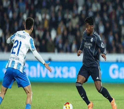 隊(duì)報(bào)：里昂與皇馬正式開啟巴西前鋒的談判，要求皇馬承擔(dān)部分薪水