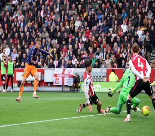 里程碑，紐卡前鋒哈維巴恩斯英超生涯已打入50球