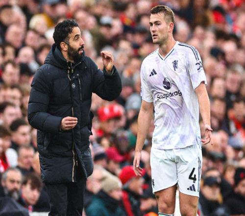 贏球重返前6！曼聯PK狼隊首發11人浮現德裏赫特回歸