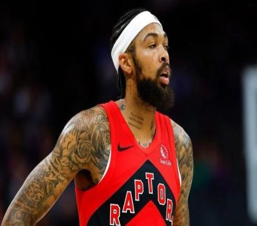 自加buff猛龍自英格拉姆摔水瓶遭罰款后豪取九連勝