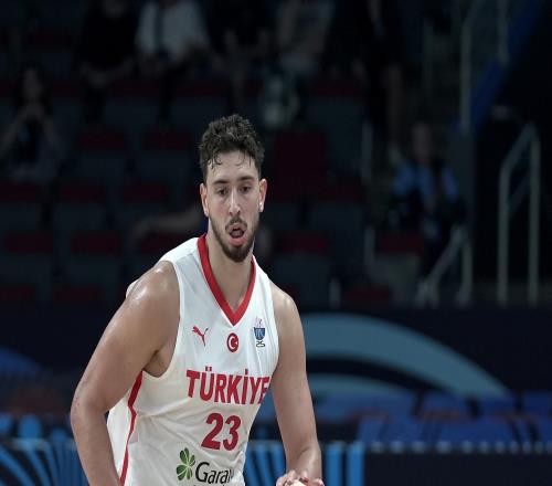 申京:NBA最难防守的人是恩比德,我状态好的时候无人能挡