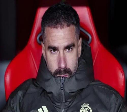 TA：卡瓦哈爾希望留在皇馬，正在等待俱樂部方麵的正式溝通