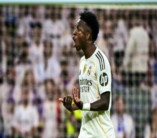 你也是主罰手維尼修斯職業生涯至今5次飛點，命中率僅64%