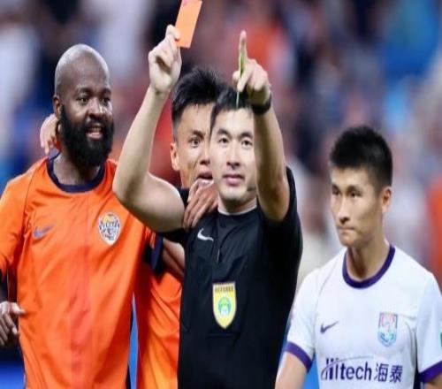 中超再出醜聞！賽前一天秘約網友，回來褲襠都是血，腿軟丟單刀