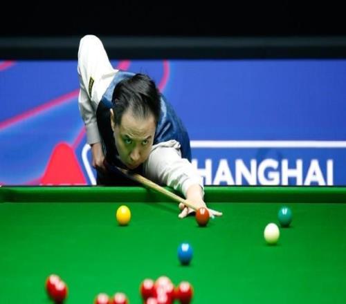 肖国栋轰生涯第2杆147,5-0胜泰国女球手闯入武汉公开赛正赛