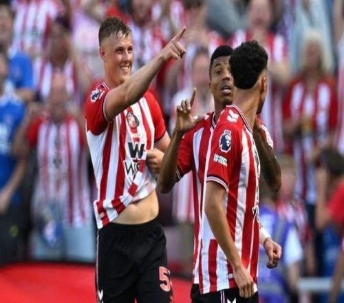 102.3亿欧元!这就是足球历史最强夏窗!英超联赛35.6亿一骑绝尘