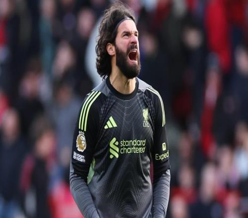 記者：利物浦已經激活和阿利鬆續約至2027年6月的選項