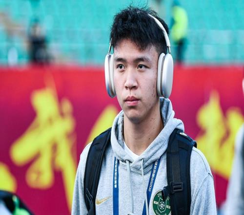 王钰栋留洋球队浮现!态度为何大转弯德国联赛劲旅率先抛出媚眼