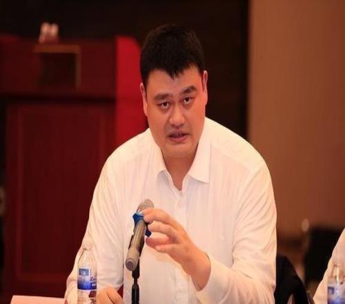 律师:姚明主导CBA启用标准合同奠定了近年来转会活跃的基础