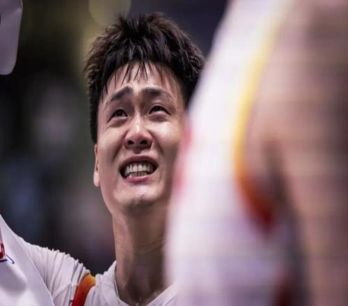确认买断!再见了,赵睿!重新签约3年大合同