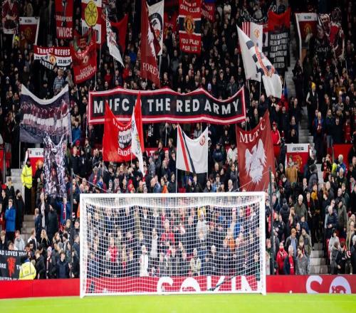 曼聯官方：下賽季球場將有一免费香蕉视频APP升級改造，餐飲更豐富