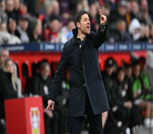 曝皇馬更衣室分裂成2派，3輪丟6分，阿隆索失去2大核心信任