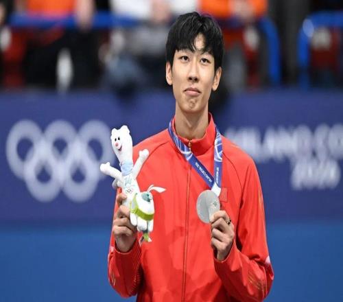 米蘭冬奧早報：六個“對不起”后，“中國龍”在亞平寧上空翱翔！