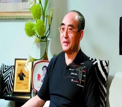 他是世界冠軍，四人幫垮臺后入獄4年，墓碑上一句話引人矚目