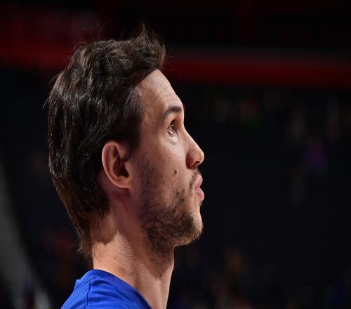 加里纳利谈NBA生涯:尼克斯是很棒的起点赢球赛季让人印象深刻