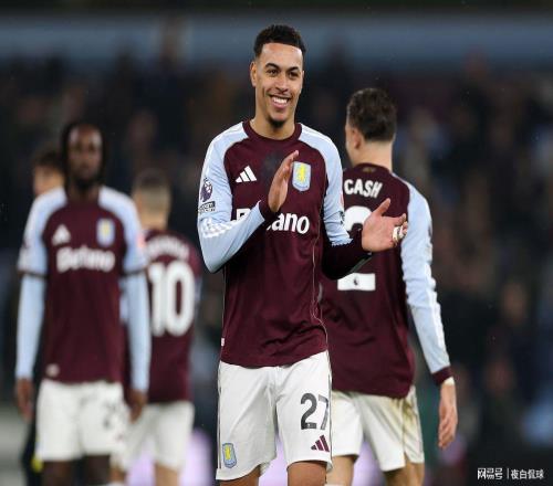 拜仁強勢介入！阿森納、曼聯、切爾西搶人，維拉妖星遭哄搶