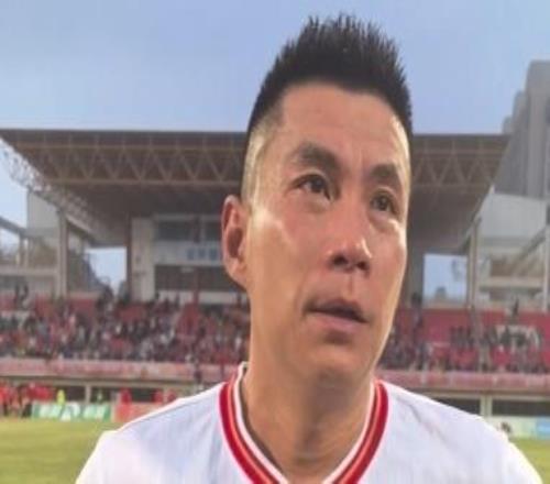 40歲黃希揚(yáng)淚如雨下！1265天兩次落淚：終于把中超還給球迷