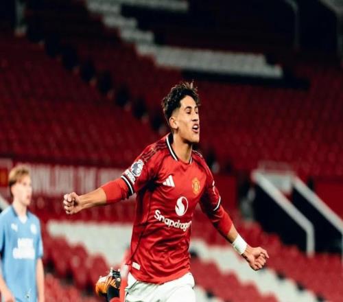 少年天才，卡裏克讓15歲的JJ加布裏埃爾加入曼聯一線隊訓練