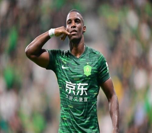 國安為何未入準(zhǔn)入名單媒體人：轉(zhuǎn)會(huì)禁令沒取消，很簡單別擔(dān)心