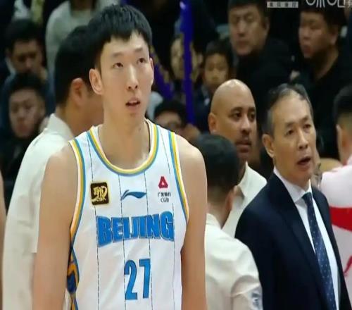 北京男篮和北控男篮争抢外援,CBA得分王场均36+6+6,会花落谁家