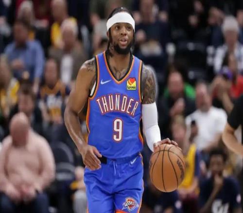 又一超级控卫要来CBA落选秀遭到多支球队哄抢,NBA场均11分8助