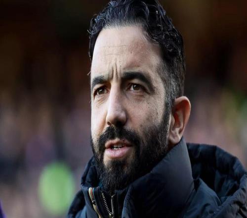 阿莫林：中場休息沒聊戰(zhàn)術(shù)，我們很明顯一直在主導(dǎo)比賽