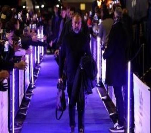 世體：巴薩淩晨抵達西班牙，為讓球員休息弗裏克取消次日訓練