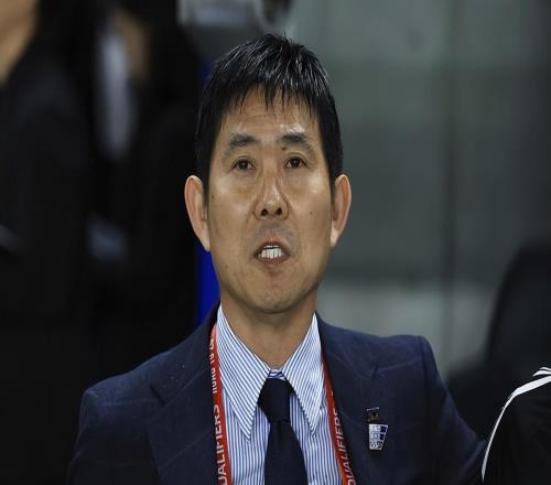 步步为营出成果:日本旅欧队员齐开花,9人有机会踢上欧冠赛事