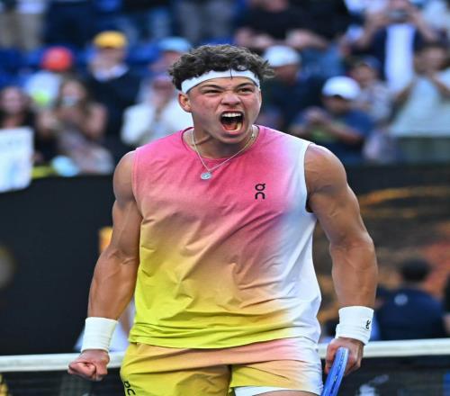 男單年終前十大洗禮：前三不變，四進四出！