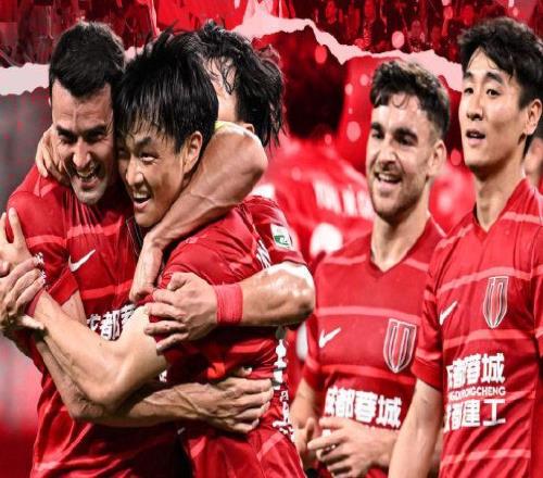 亞冠首秀崩盤(pán)：94分鐘染紅，95分鐘被絕殺，中超領(lǐng)頭羊12遭逆轉(zhuǎn)