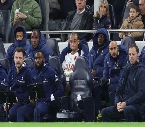 换上又换下!热刺6500万标王沦为水货13场仅1助攻